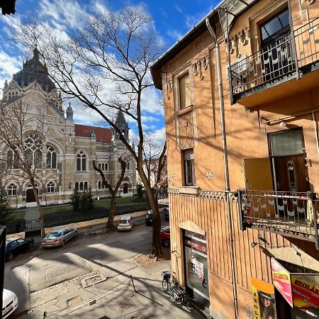 Old Town Apartment Szeged Exterior photo