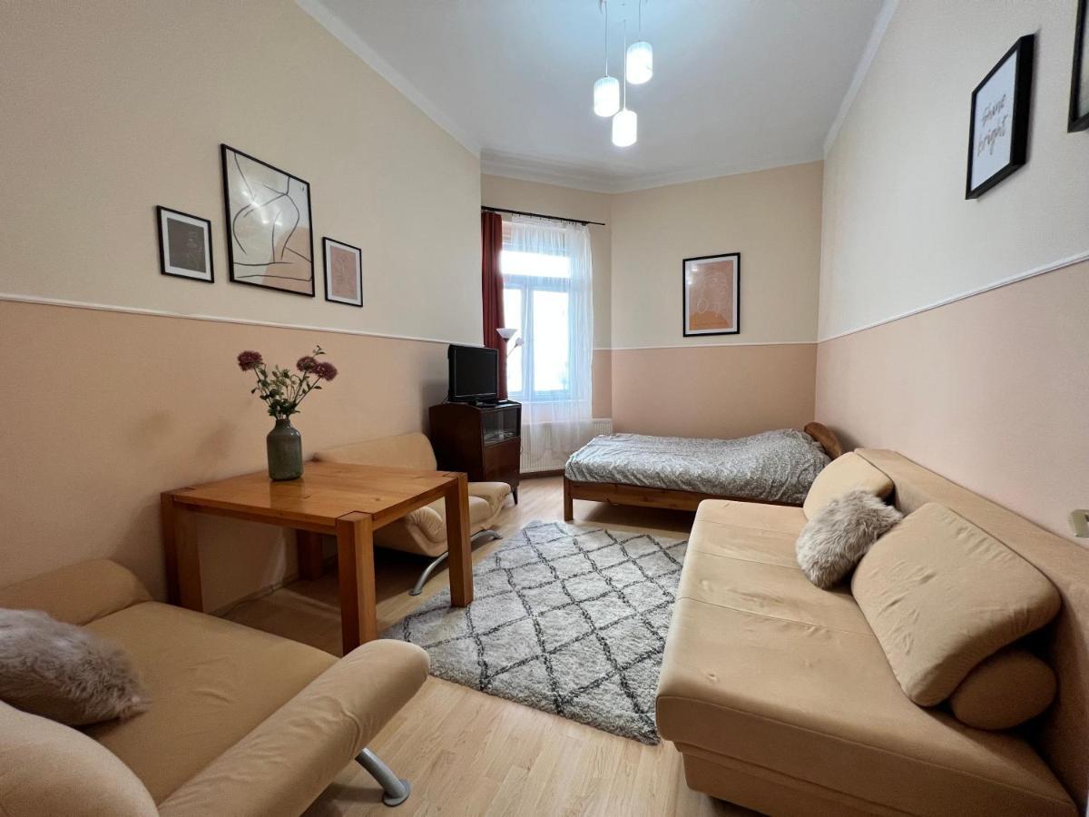 Old Town Apartment Szeged Exterior photo