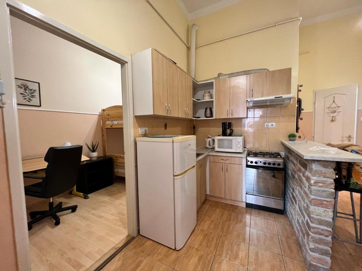 Old Town Apartment Szeged Exterior photo